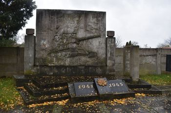 1700465430.jpg